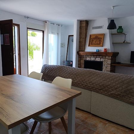 A H Rentals Villa Carolina บินารอส ภายนอก รูปภาพ